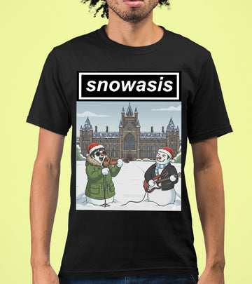 Snowasis in Front of Glasgow Kelvingrove – Christmas Scene, Festive Glasgow Landmark, Snowy Cityscape Gift Idea, Scottish Holiday Art T-Shirt