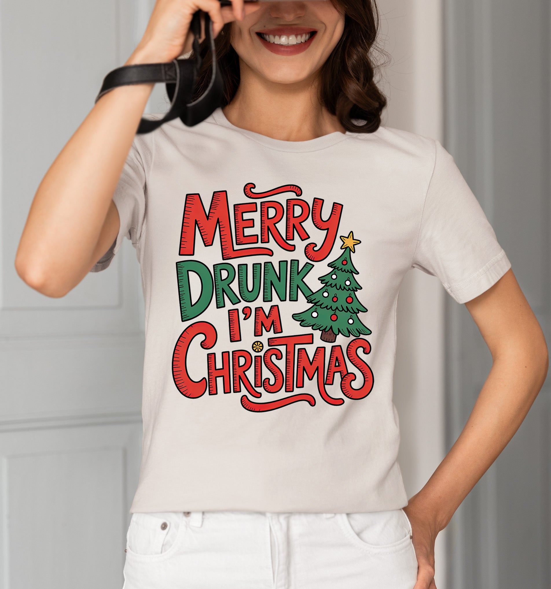 Merry Drunk I'm Christmas - Holiday Humor Gift for Christmas Party, Festive Keepsake, Seasonal Laugh T-Shirt