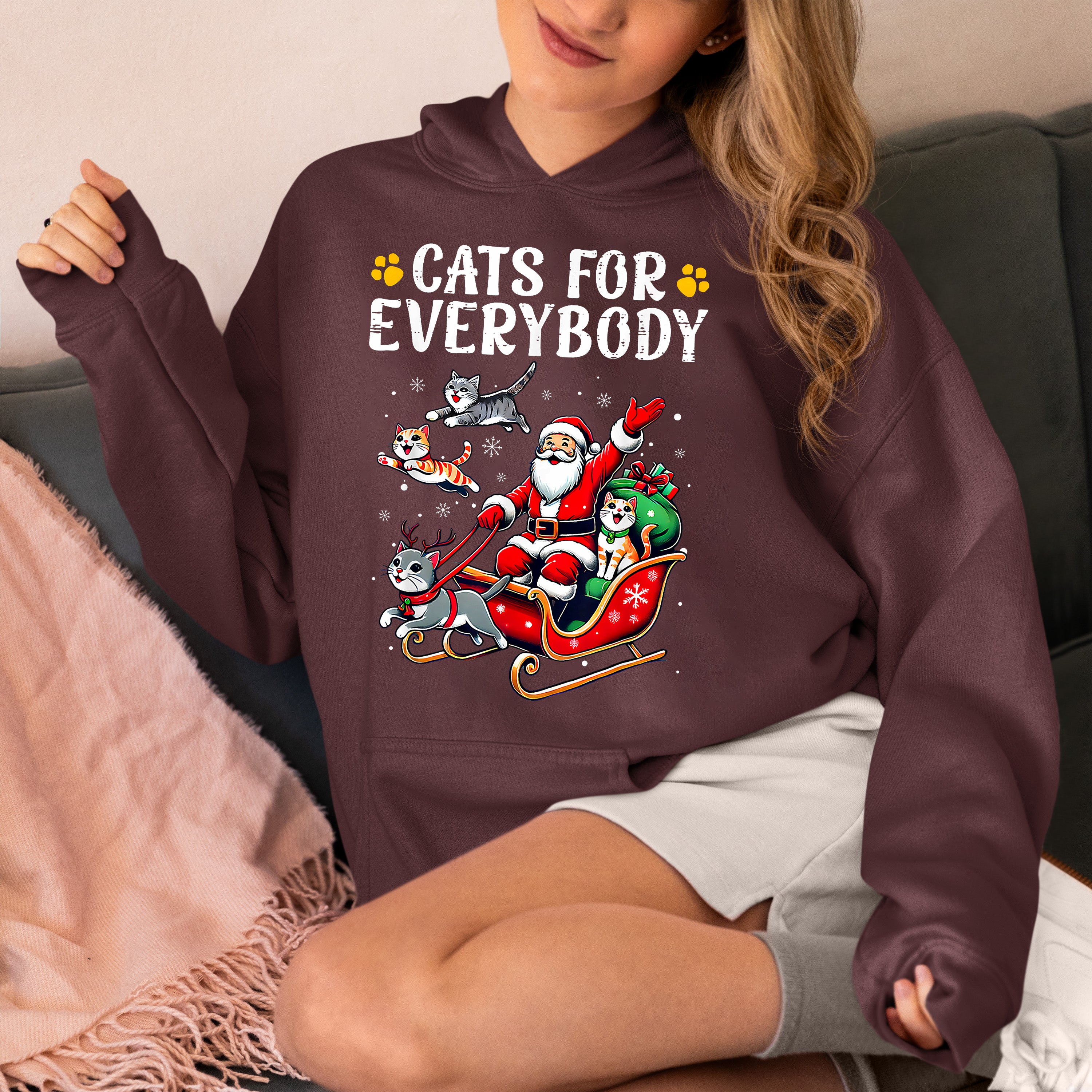 Christmas Cats for Everybody - Festive Cat Portrait Artwork for Cat Lovers - Cozy Holiday Kitty Keepsake Hoodie