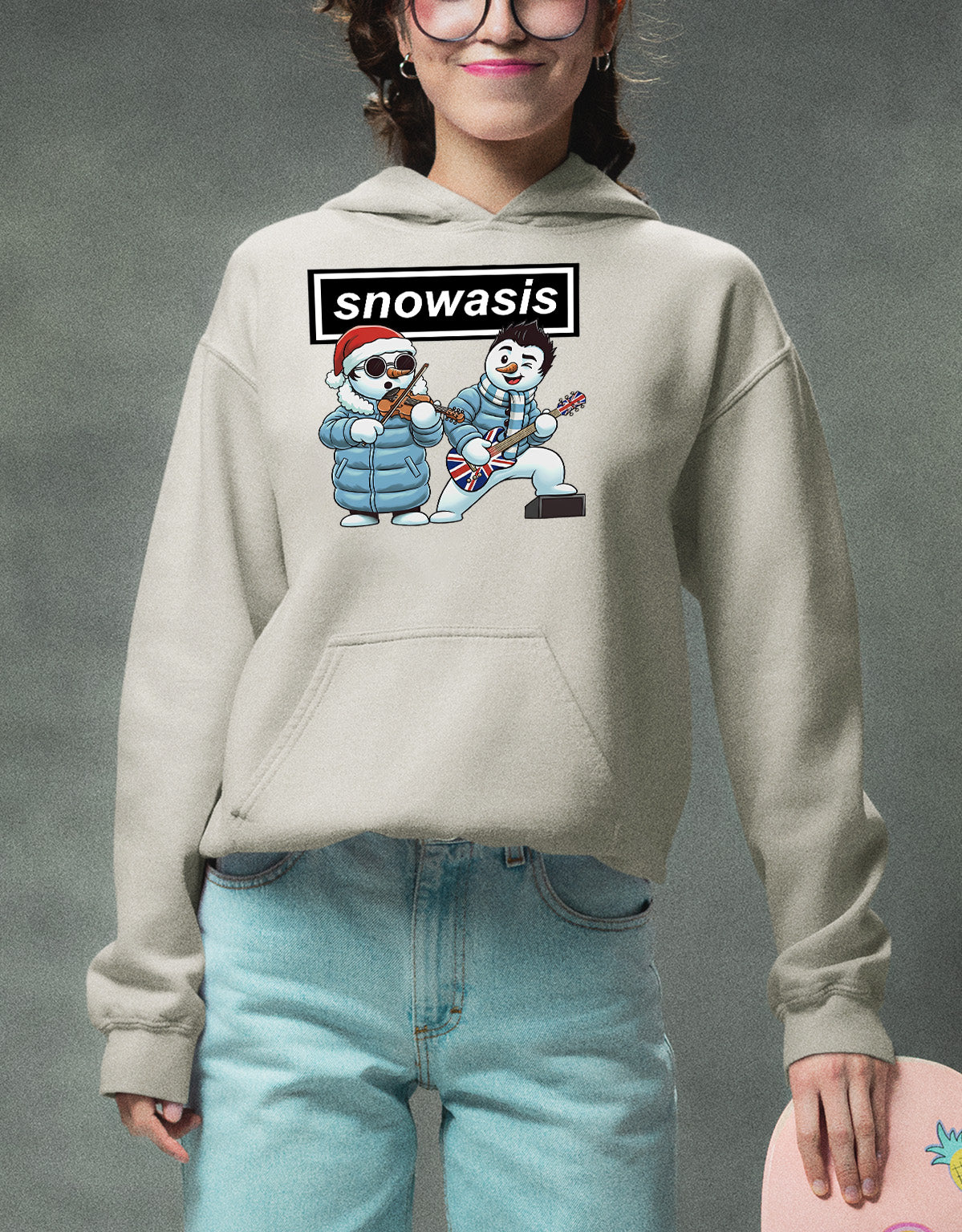 Snowasis Violin Gutar Winking – Christmas Music Themed Charm for Stockings & Holiday Accessories Hoodie