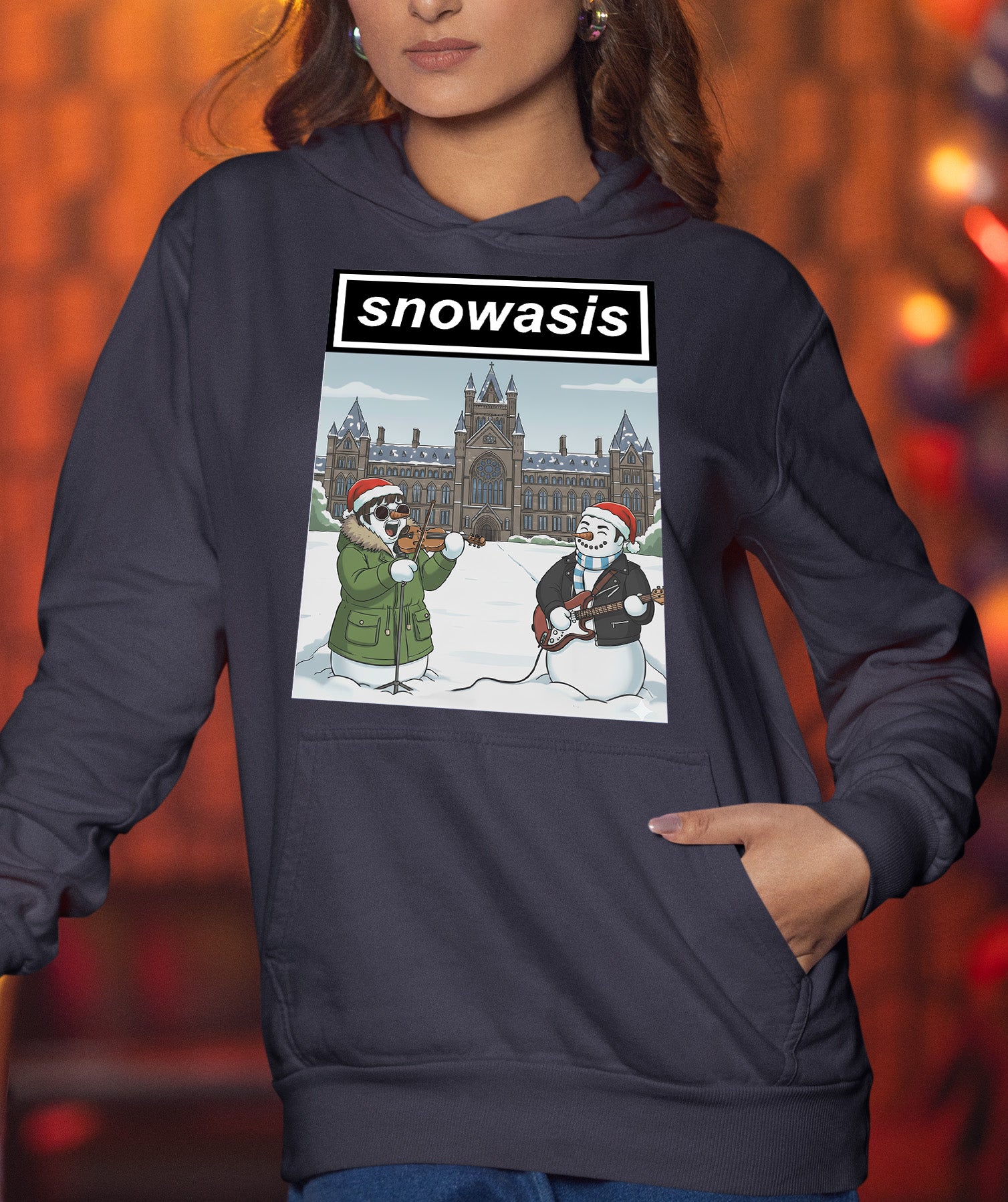 Snowasis in Front of Glasgow Kelvingrove – Christmas Scene, Festive Glasgow Landmark, Snowy Cityscape Gift Idea, Scottish Holiday Art Hoodie