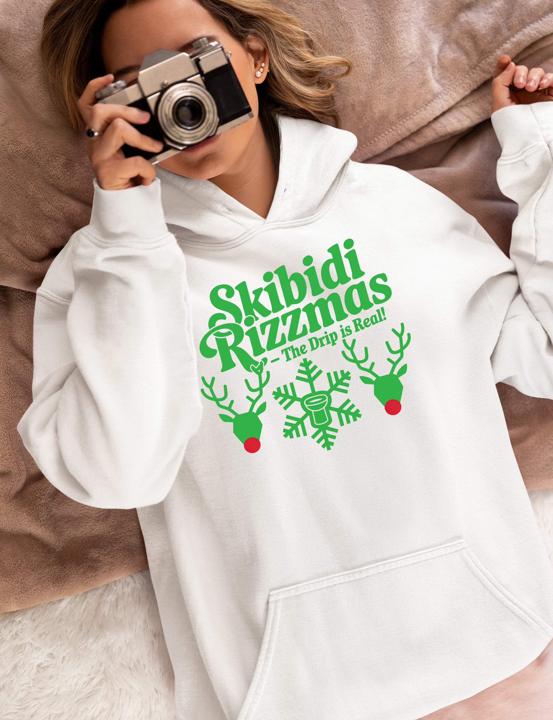 Skibidi Rizzman Christmas Character - Festive Holiday Cheer for Fans, Whimsical Seasonal Gift Idea Hoodie