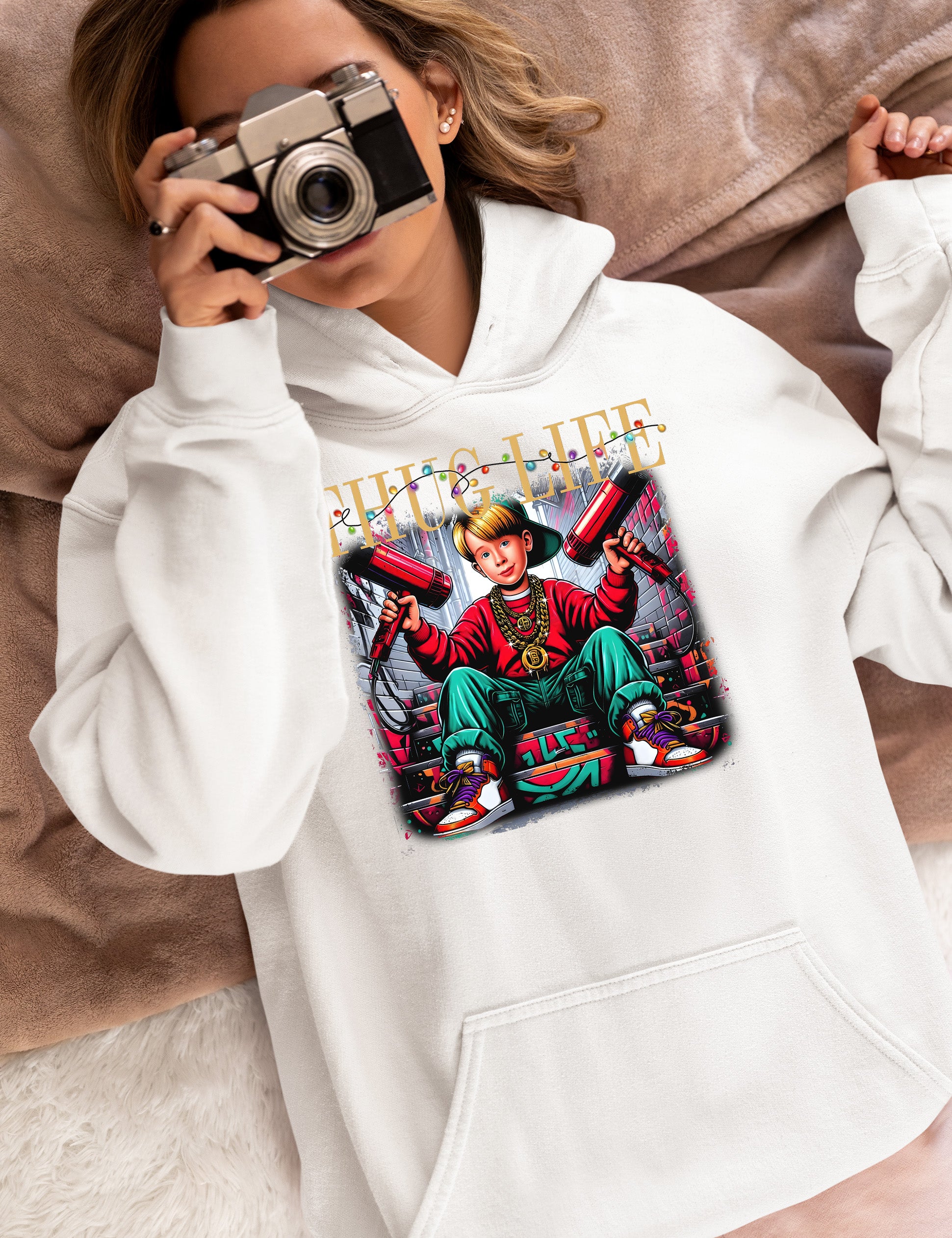 Christmas Thug Life Alone - Funny Holiday Quote Meme Humor - Festive Gift Idea for Him Hoodie