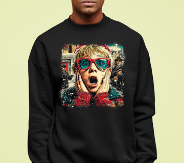 McCallister Scream Christmas Moment – Festive Holiday Pop Culture Theme, Cozy Season Tribute, Seasonal Gift Idea Sweatshirt
