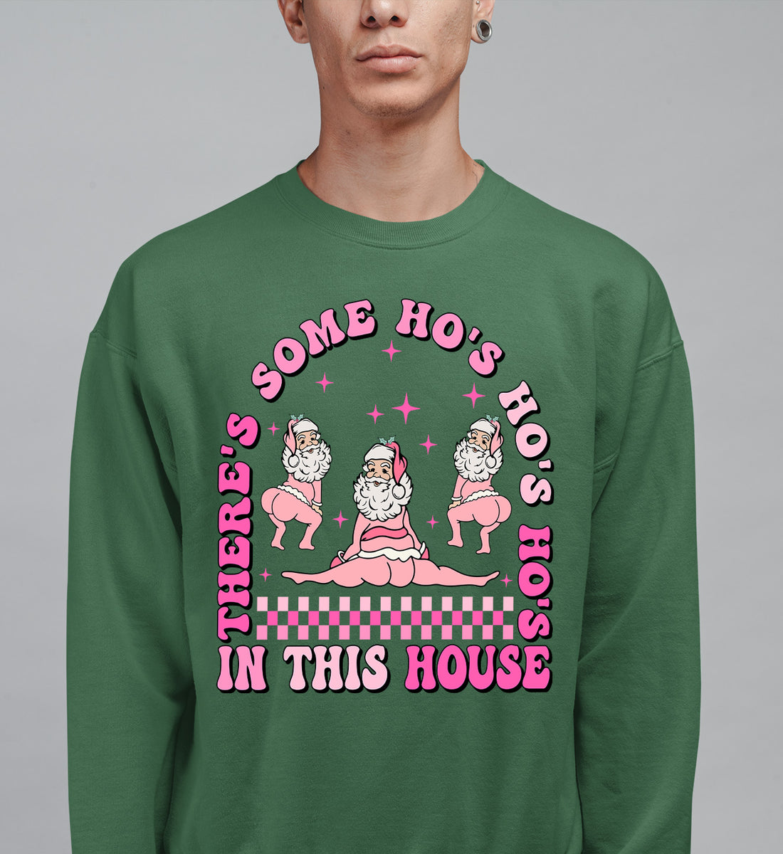 Festive Christmas Scene Art – Cozy Winter Village Illustration, Seasonal Gift for Home & Collectors Sweatshirt