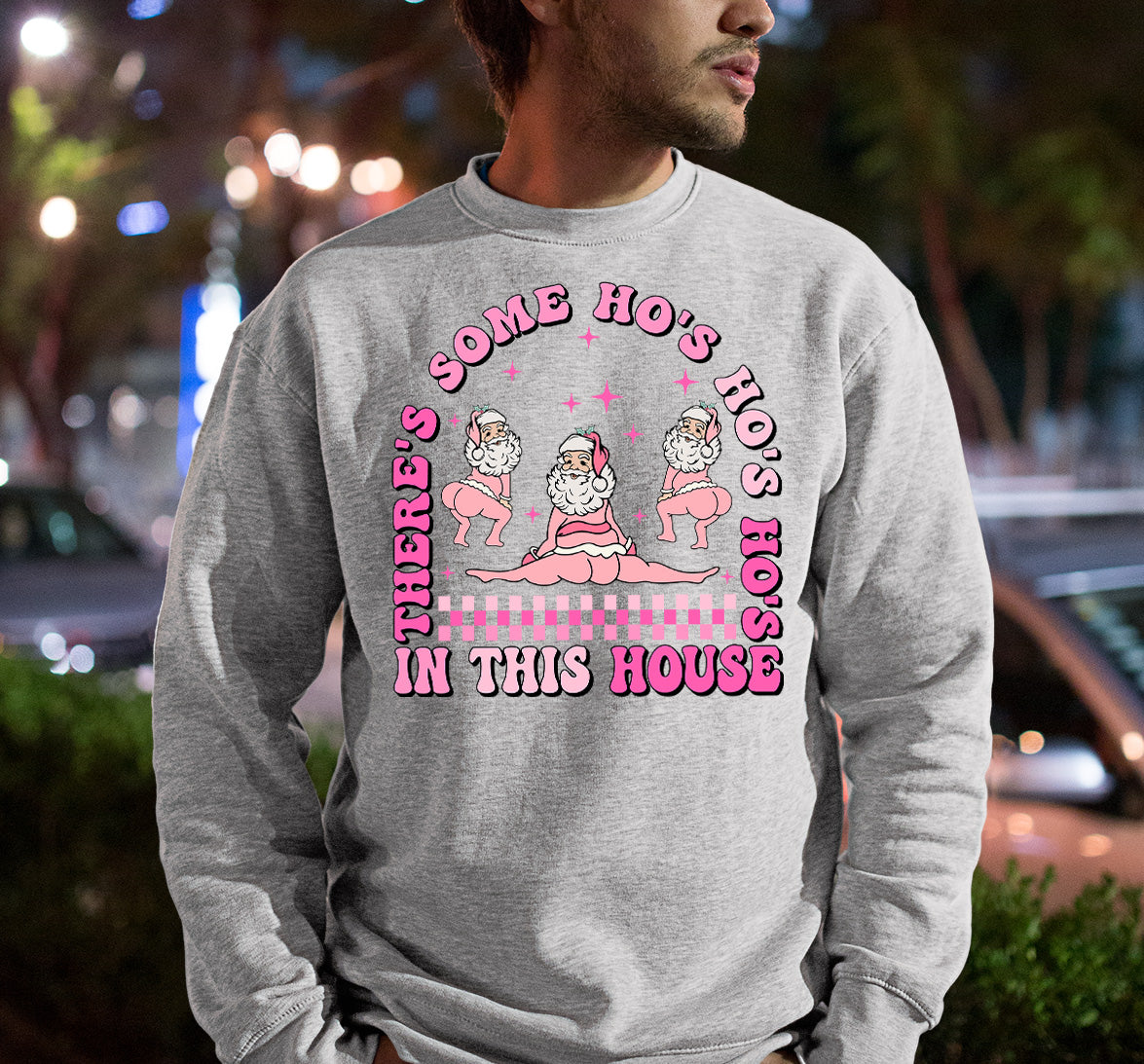 Festive Christmas Scene Art – Cozy Winter Village Illustration, Seasonal Gift for Home & Collectors Sweatshirt