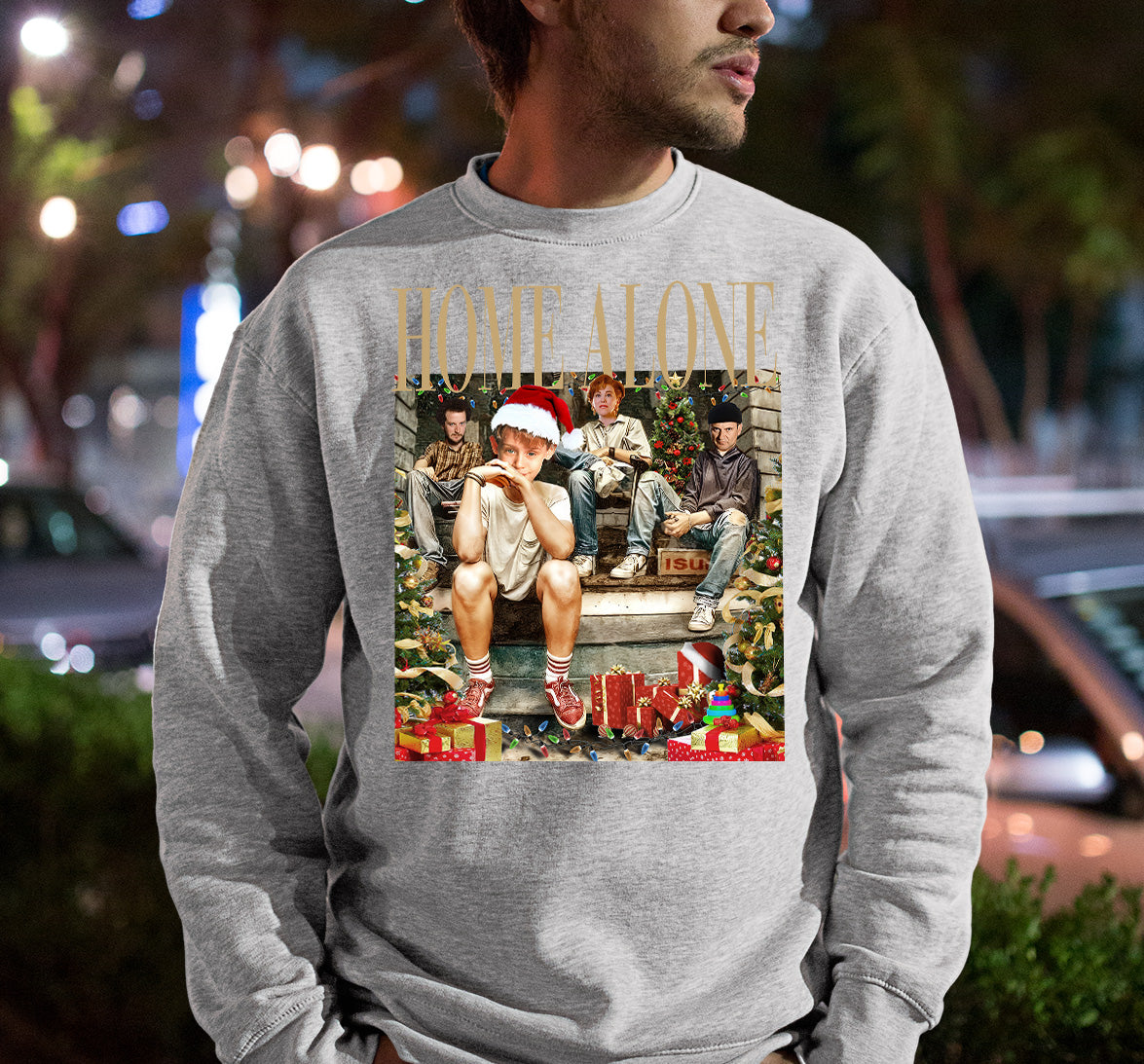 Home Alone on the Porch Christmas Scene - Cozy Holiday Porch Display Gift Idea Sweatshirt