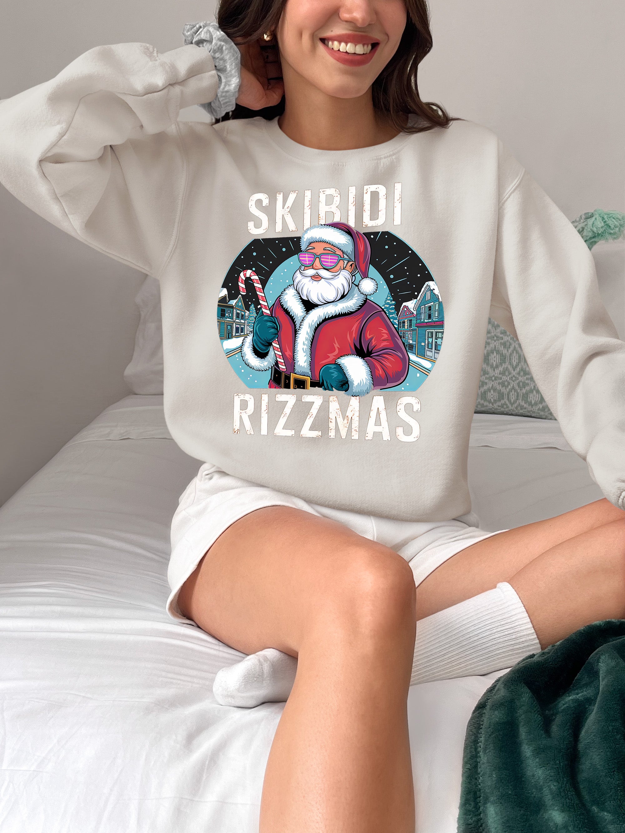 Skibidi Rizzman Santa Christmas Edition - Hilarious Pop Culture Gift Idea for Holidays, Festive Cheer Sweatshirt