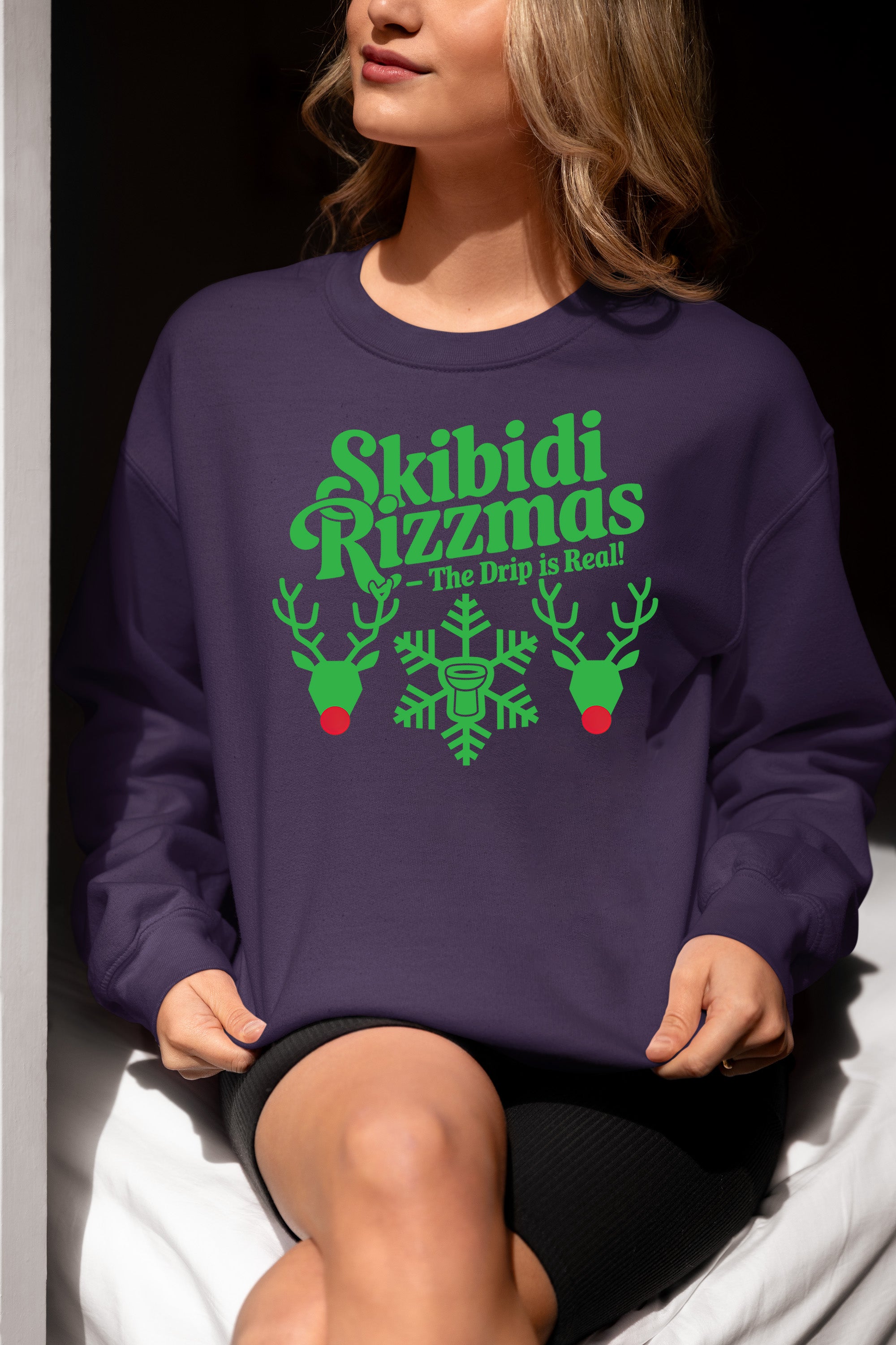 Skibidi Rizzman Christmas Character - Festive Holiday Cheer for Fans, Whimsical Seasonal Gift Idea Sweatshirt