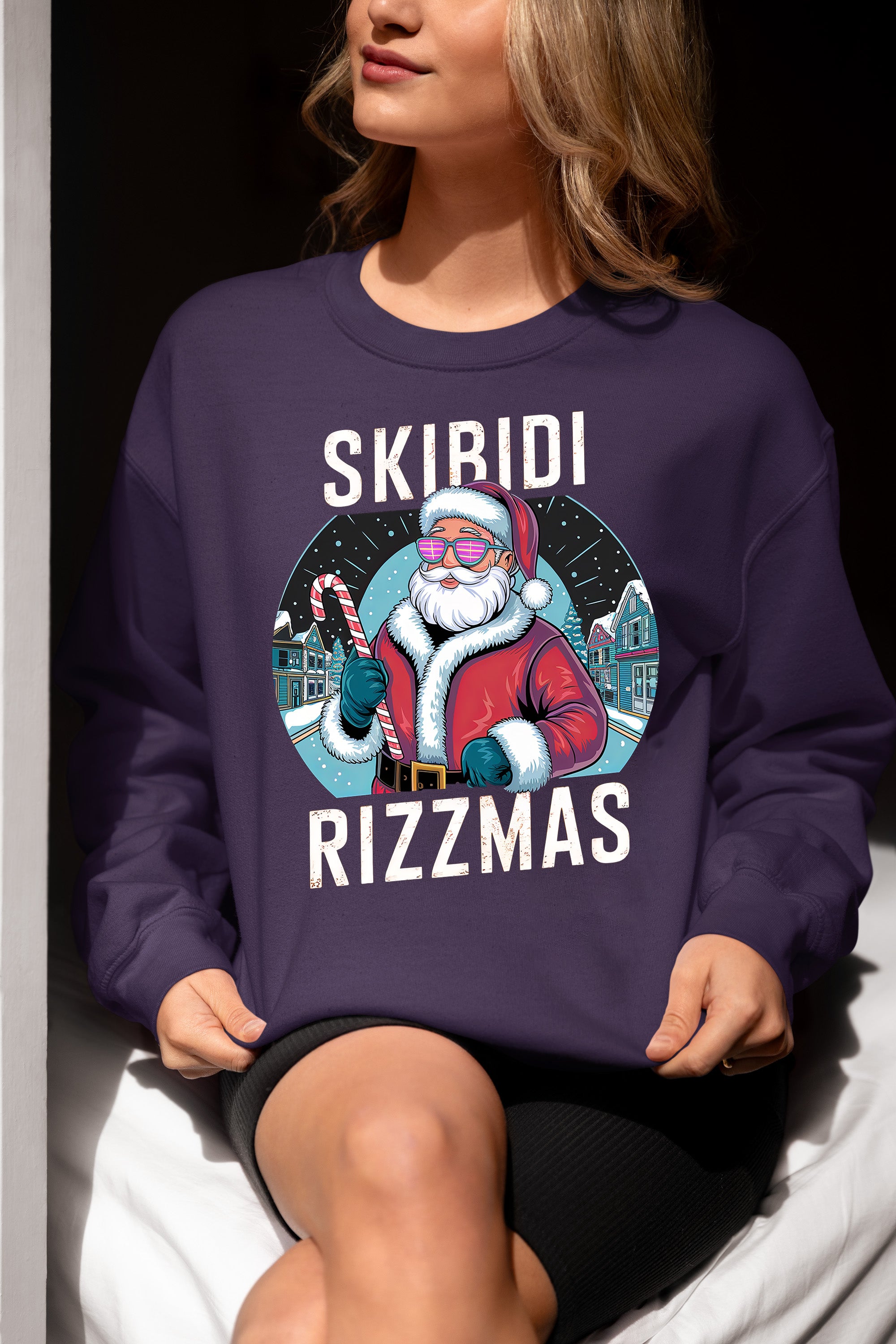 Skibidi Rizzman Santa Christmas Edition - Hilarious Pop Culture Gift Idea for Holidays, Festive Cheer Sweatshirt