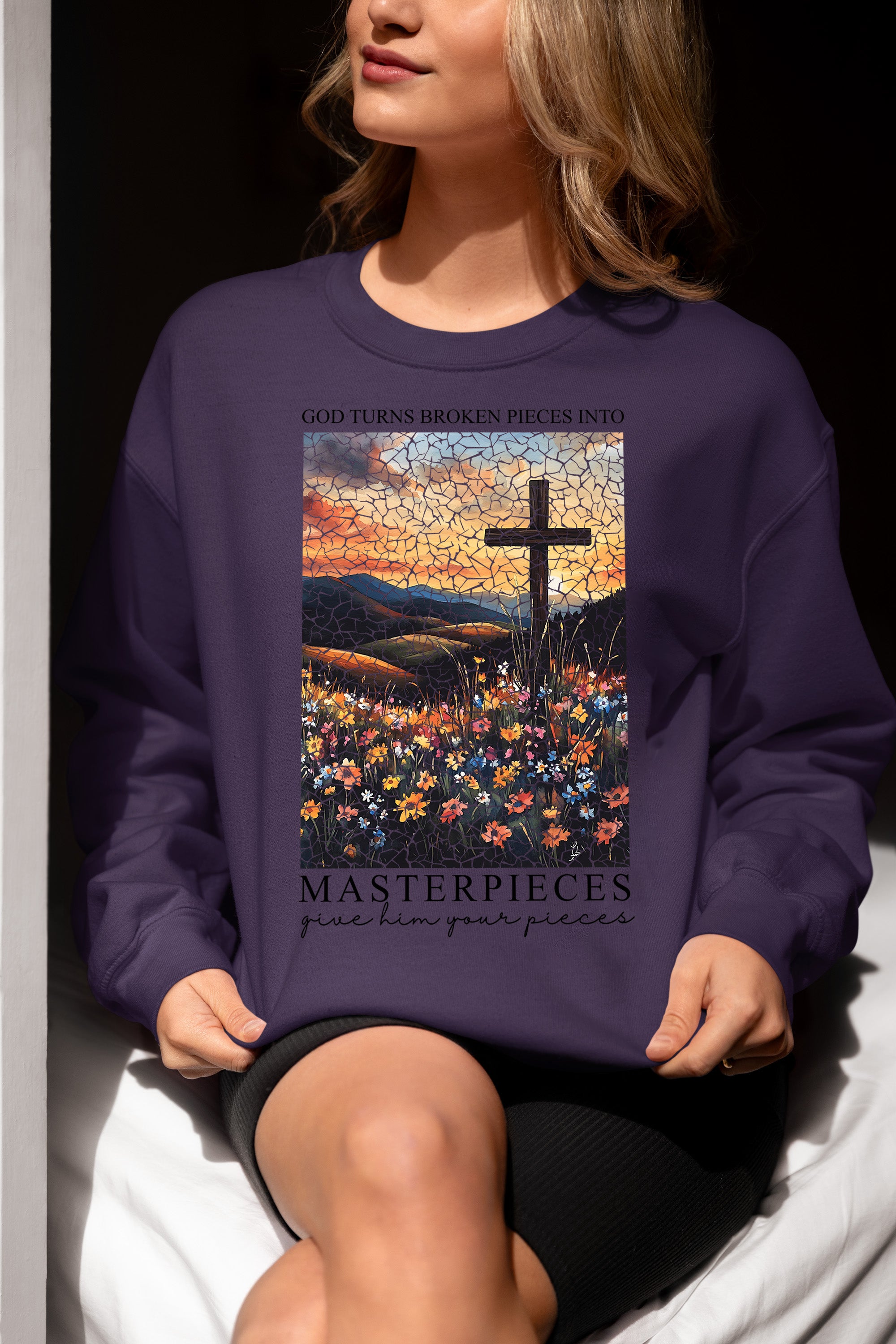 Christmas Masterpieces: Handmade Festive Art Collection for Holiday Gifting, Unique Seasonal Keepsakes Sweatshirt
