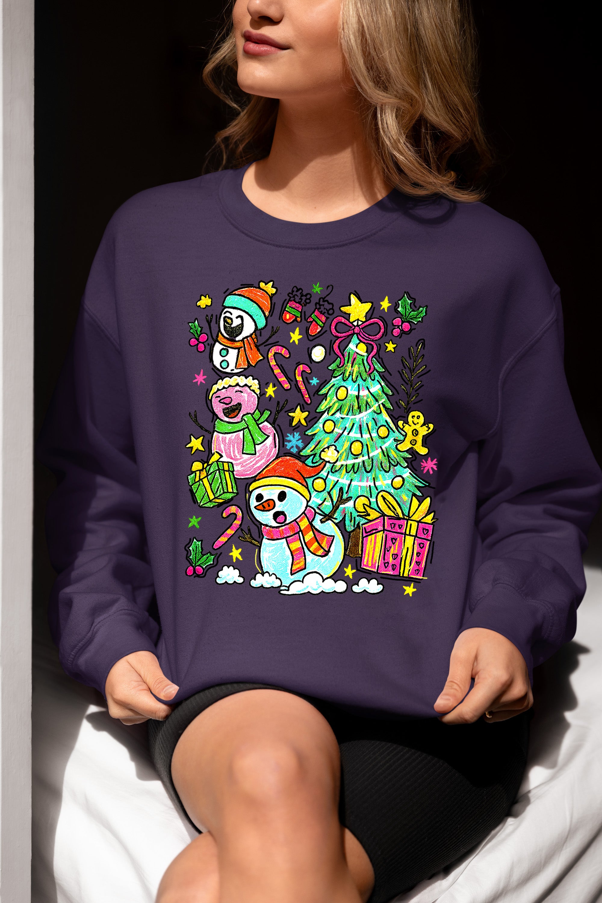 Christmas Line Drawing - Minimalist Holiday Sketch, Festive Snow Scene, Clean Black Ink Line Art for Gifts & Home Sweatshirt