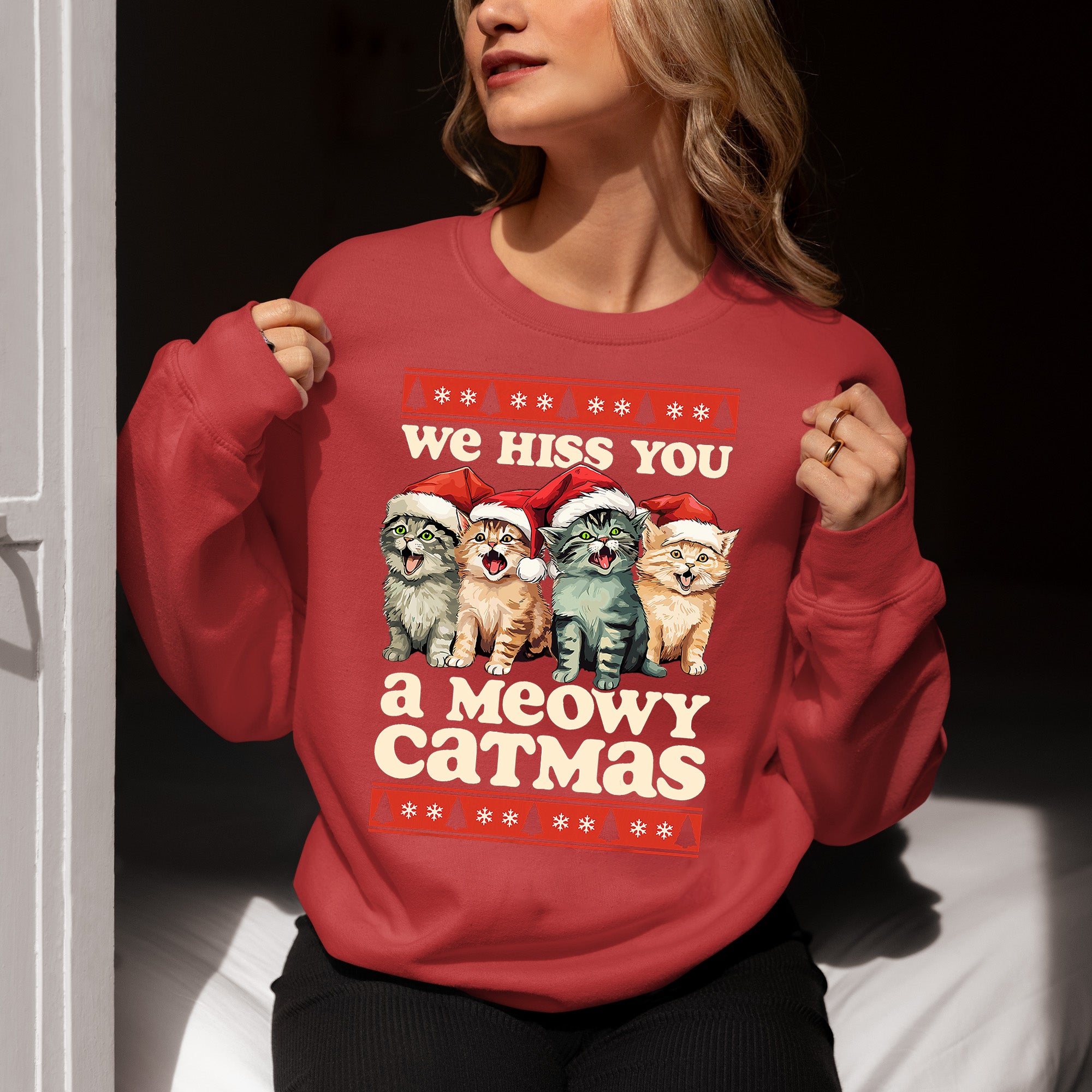 We Wish You a Meowy Christmas – Festive Cat Holiday Greeting for Season's Cheer, Cute Feline Themed Artwork Sweatshirt
