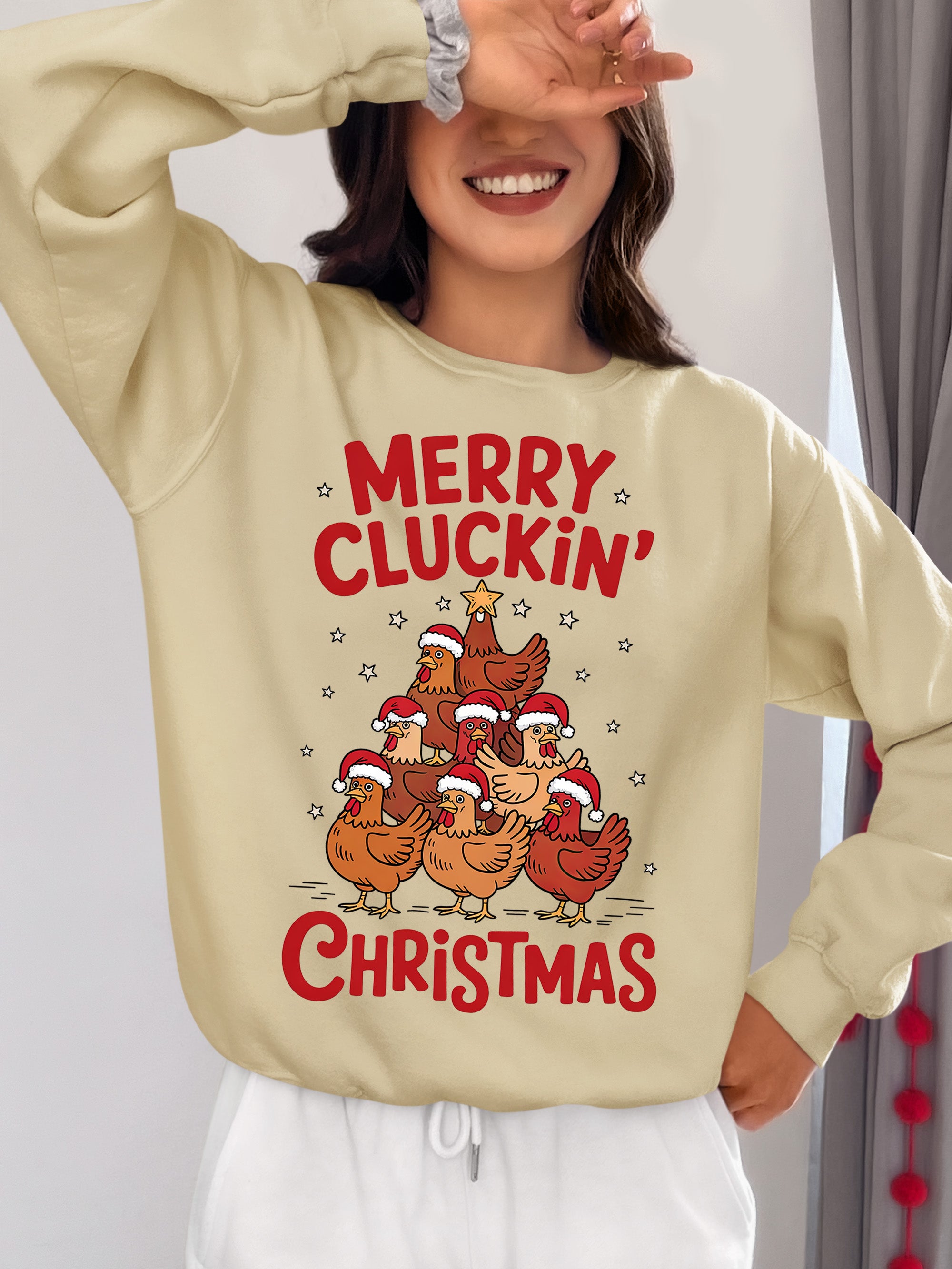 Merry Cluckin Christmas - Funny Chicken Holiday Gift for Bird Lovers - Festive Seasonal Humor & Cute Poultry Theme Sweatshirt