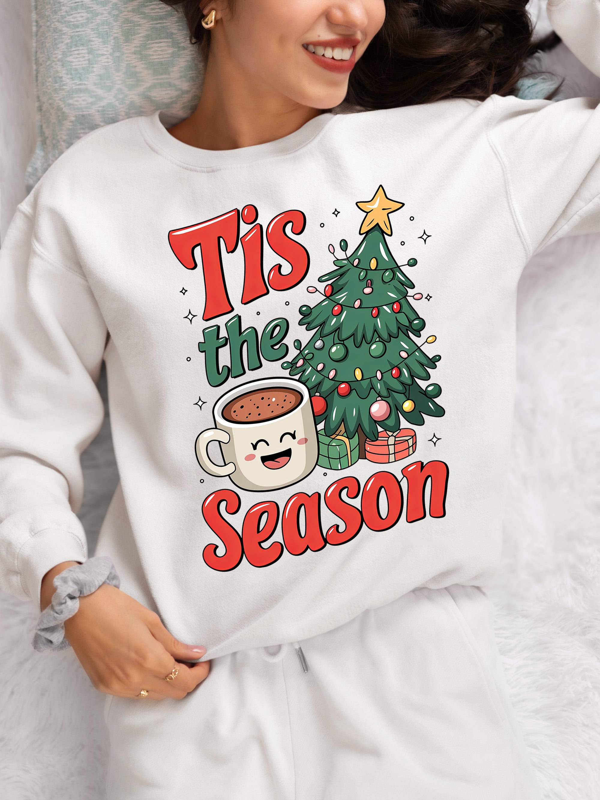 Tis the Season - Merry Christmas Village Scene - Cozy Winter Charm for Collectors, Handmade Gift for Holidays Sweatshirt