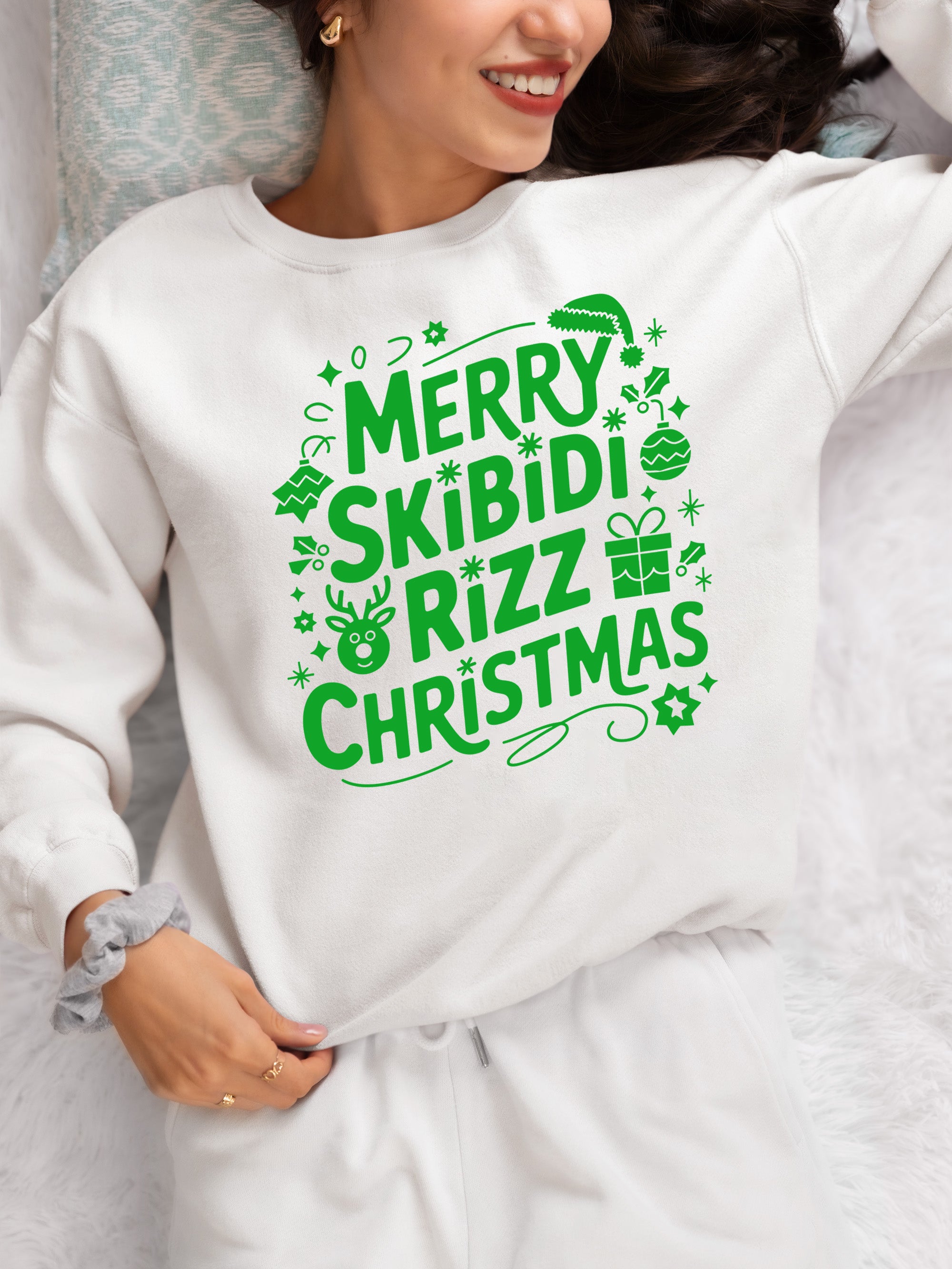 Merry Skibidi Rizz Christmas, festive holiday vibes for gifts and celebrations, cozy winter cheer Sweatshirt