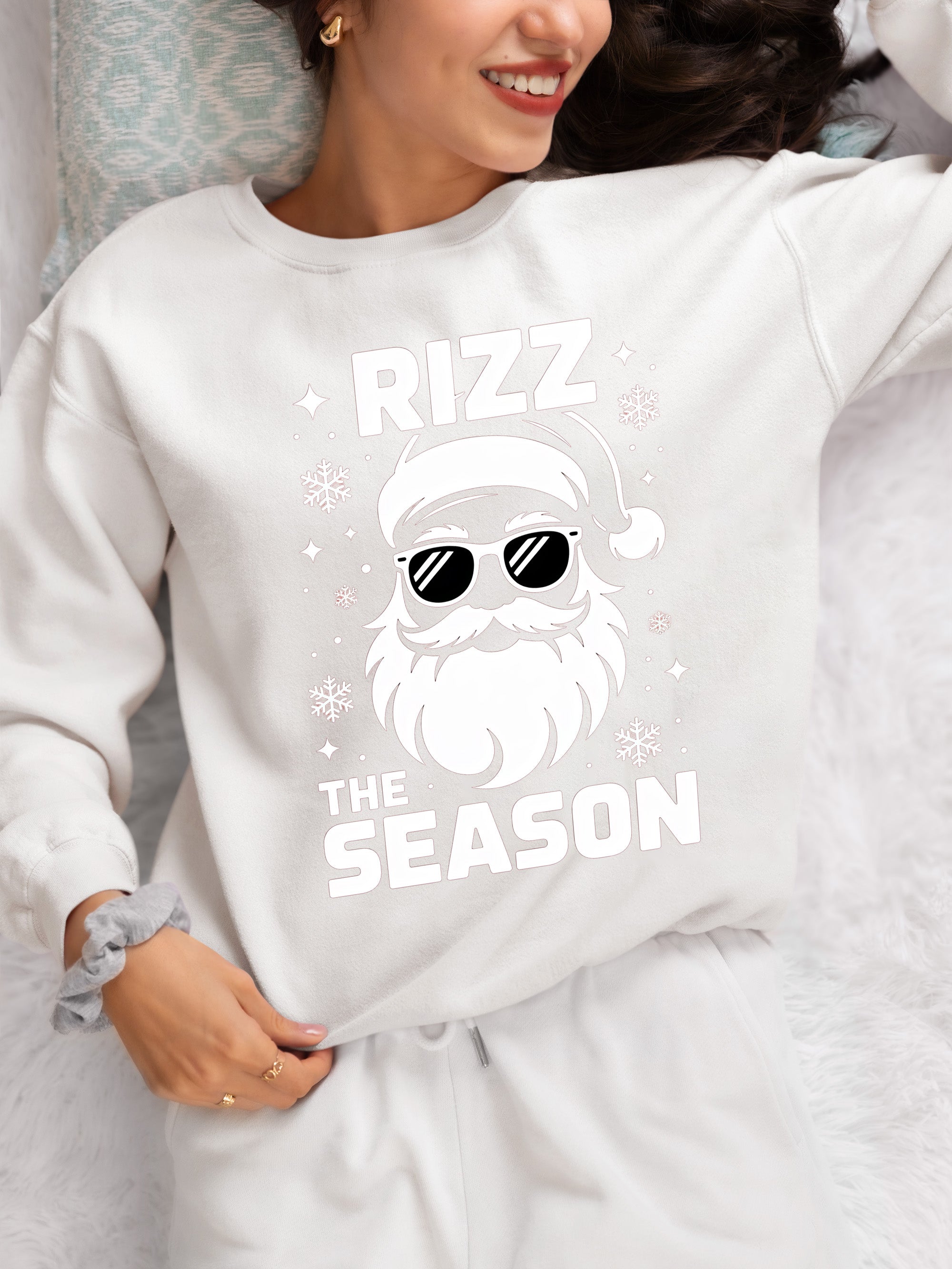 Rizz the Season Christmas Collectible, Handmade Holiday Treasure, Festive Seasonal Character for Gift or Display Sweatshirt