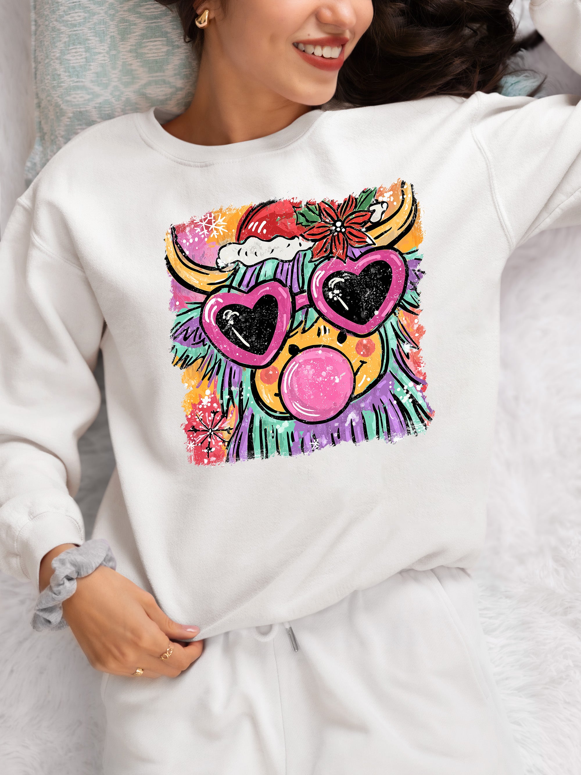 Highland Cow Christmas - Scottish Holiday Scene, Folk Art Gift for Winter, Rustic Cute Keepsake Sweatshirt