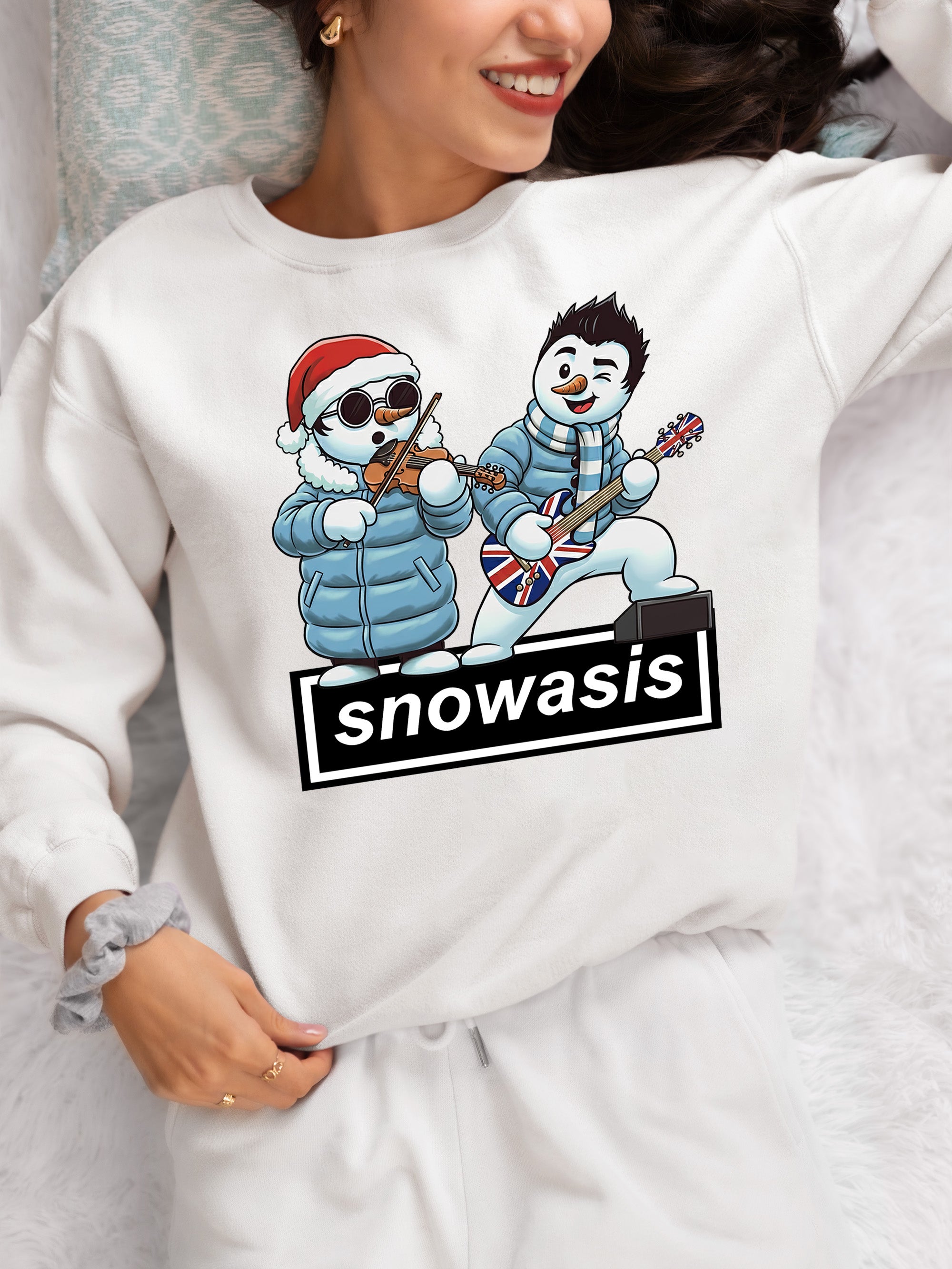 Snowasis Violin Gutar Winking Christmas Charm - Festive Music Gift Sweatshirt