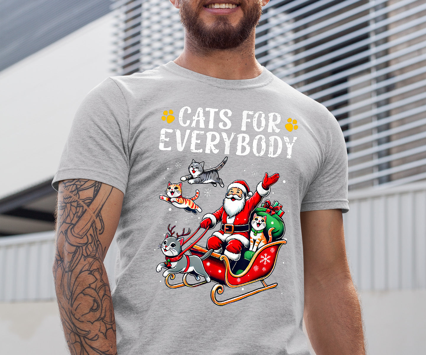 Christmas Cats for Everybody - Festive Cat Portrait Artwork for Cat Lovers - Cozy Holiday Kitty Keepsake T-Shirt