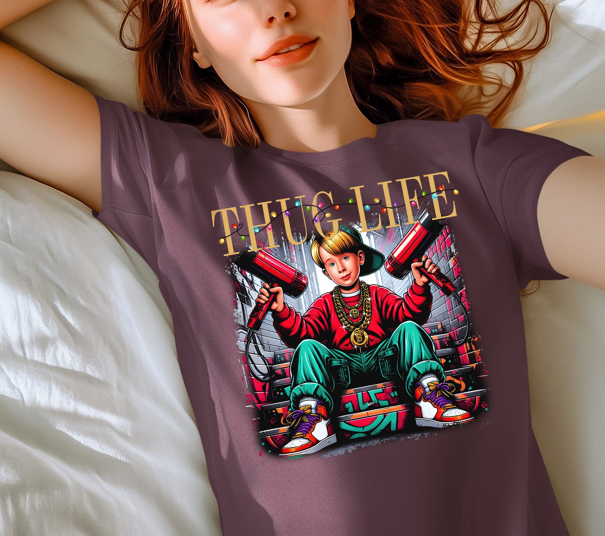 Christmas Thug Life Alone - Funny Holiday Quote Meme Humor - Festive Gift Idea for Him T-Shirt