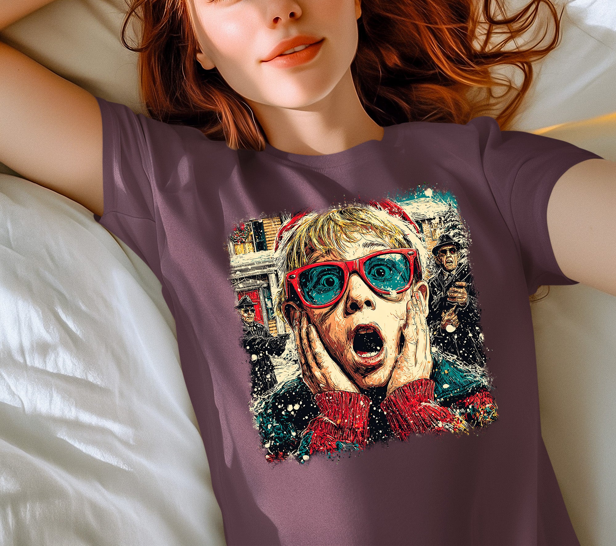 McCallister Scream Christmas Moment – Festive Holiday Pop Culture Theme, Cozy Season Tribute, Seasonal Gift Idea T-Shirt
