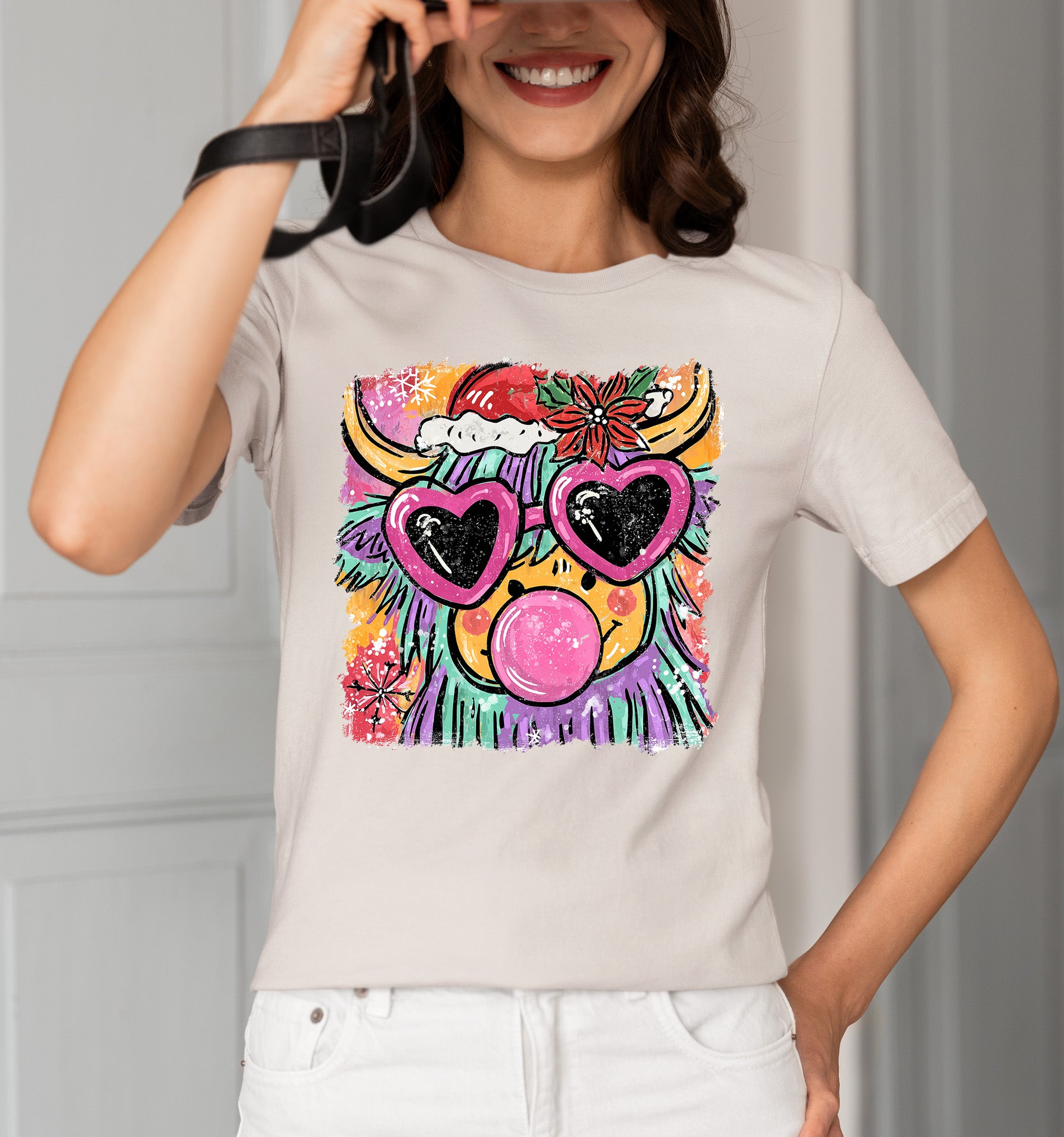 Highland Cow Christmas - Scottish Holiday Scene, Folk Art Gift for Winter, Rustic Cute Keepsake T-Shirt