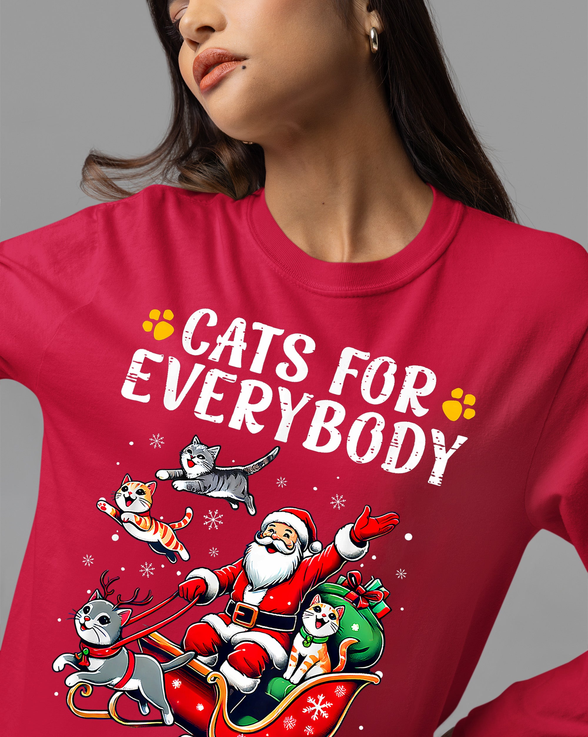 Christmas Cats for Everybody - Festive Cat Portrait Artwork for Cat Lovers - Cozy Holiday Kitty Keepsake T-Shirt