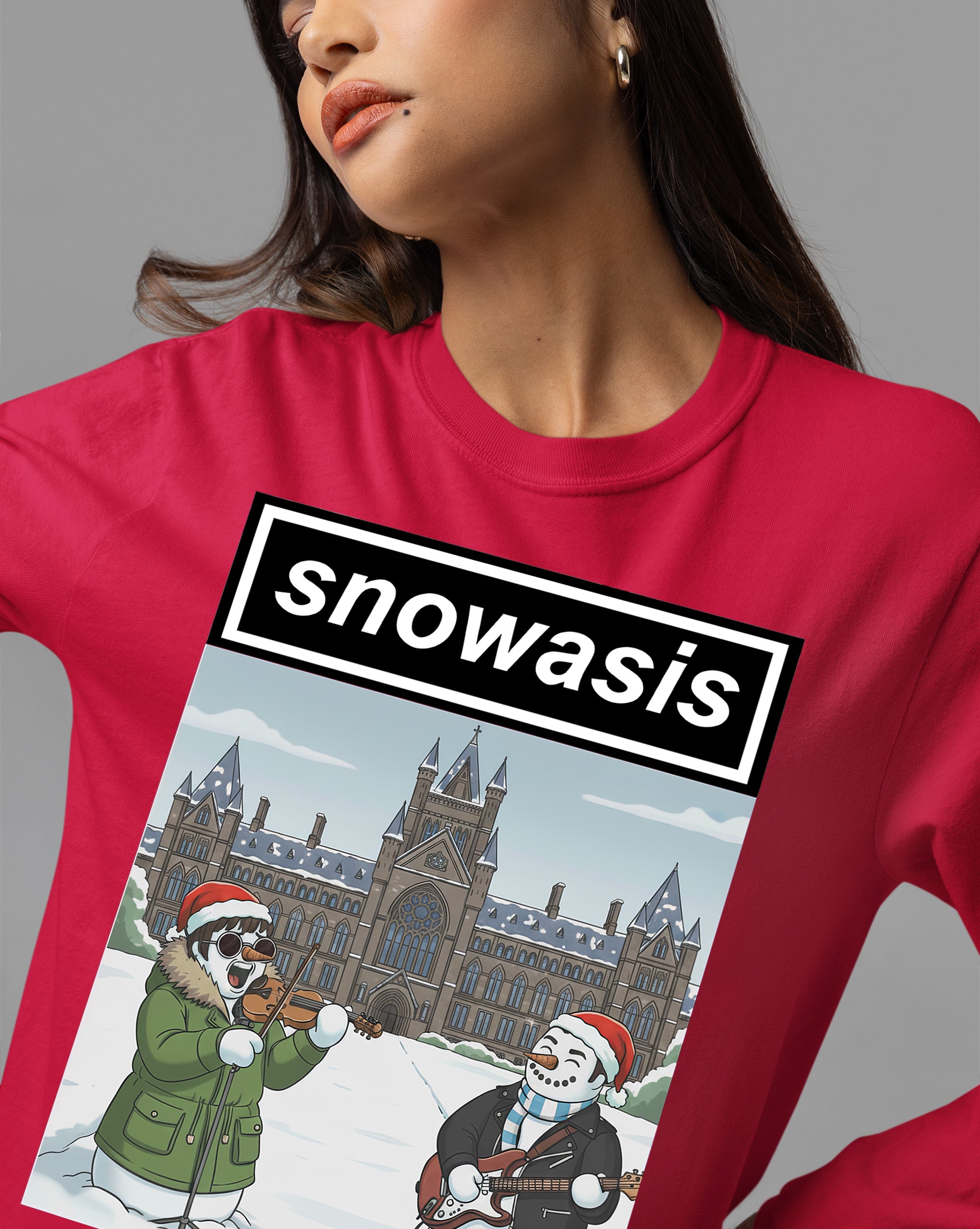 Snowasis in Front of Glasgow Kelvingrove – Christmas Scene, Festive Glasgow Landmark, Snowy Cityscape Gift Idea, Scottish Holiday Art T-Shirt