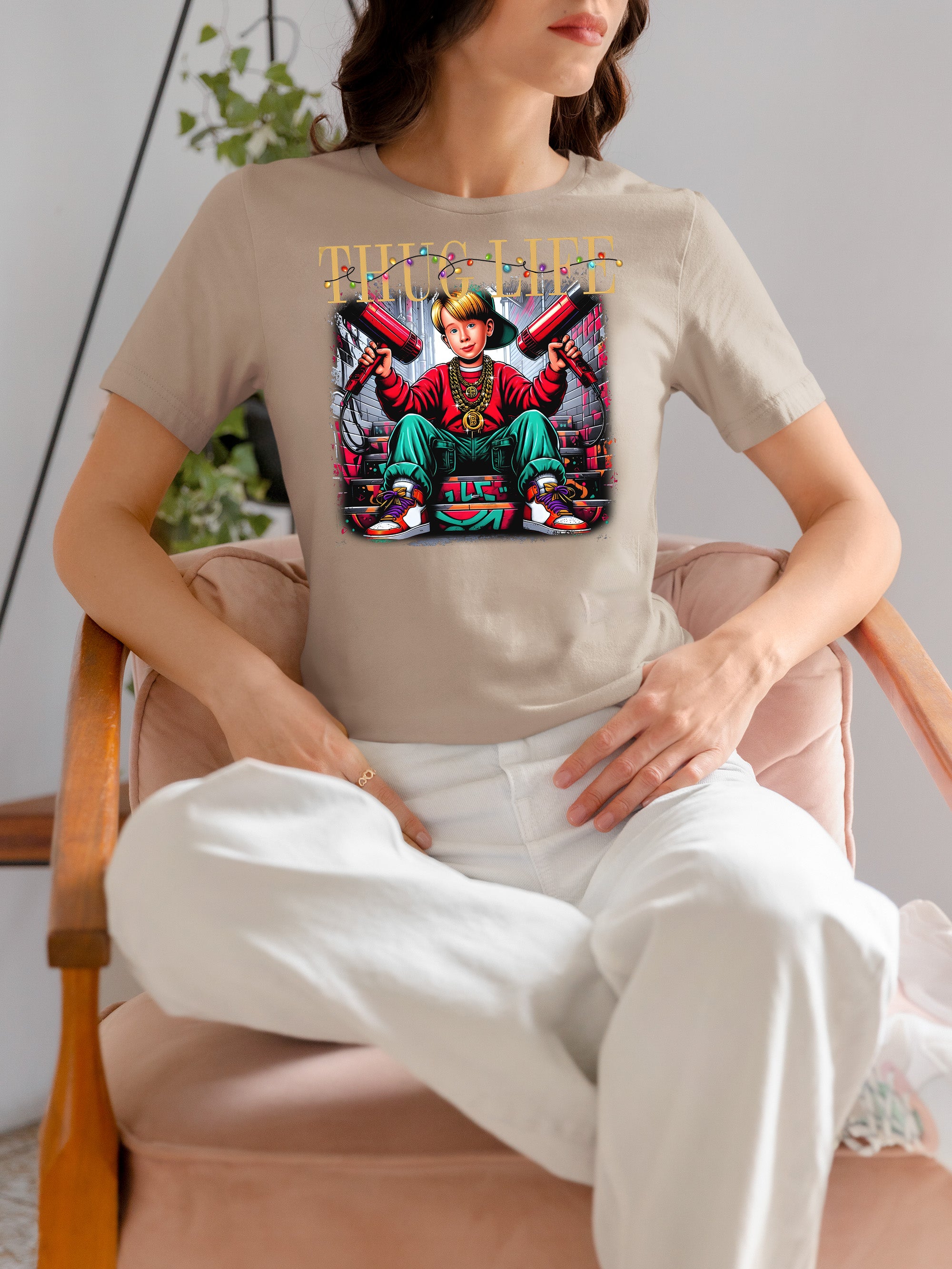 Christmas Thug Life Alone - Funny Holiday Quote Meme Humor - Festive Gift Idea for Him T-Shirt