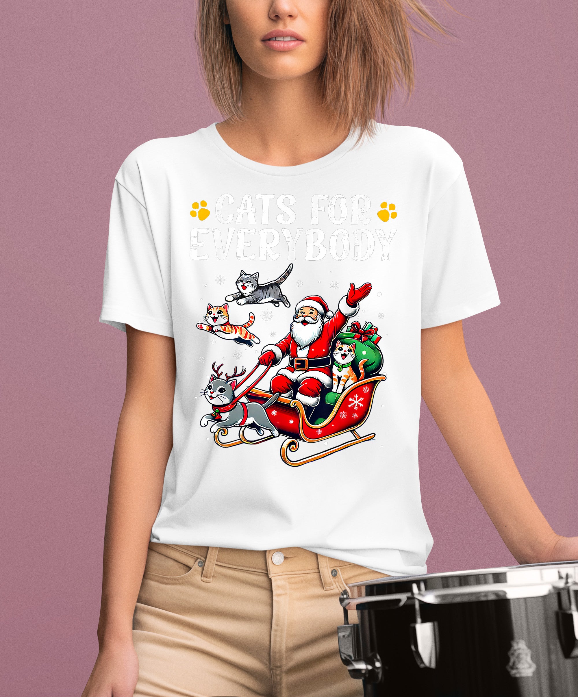 Christmas Cats for Everybody - Festive Cat Portrait Artwork for Cat Lovers - Cozy Holiday Kitty Keepsake T-Shirt