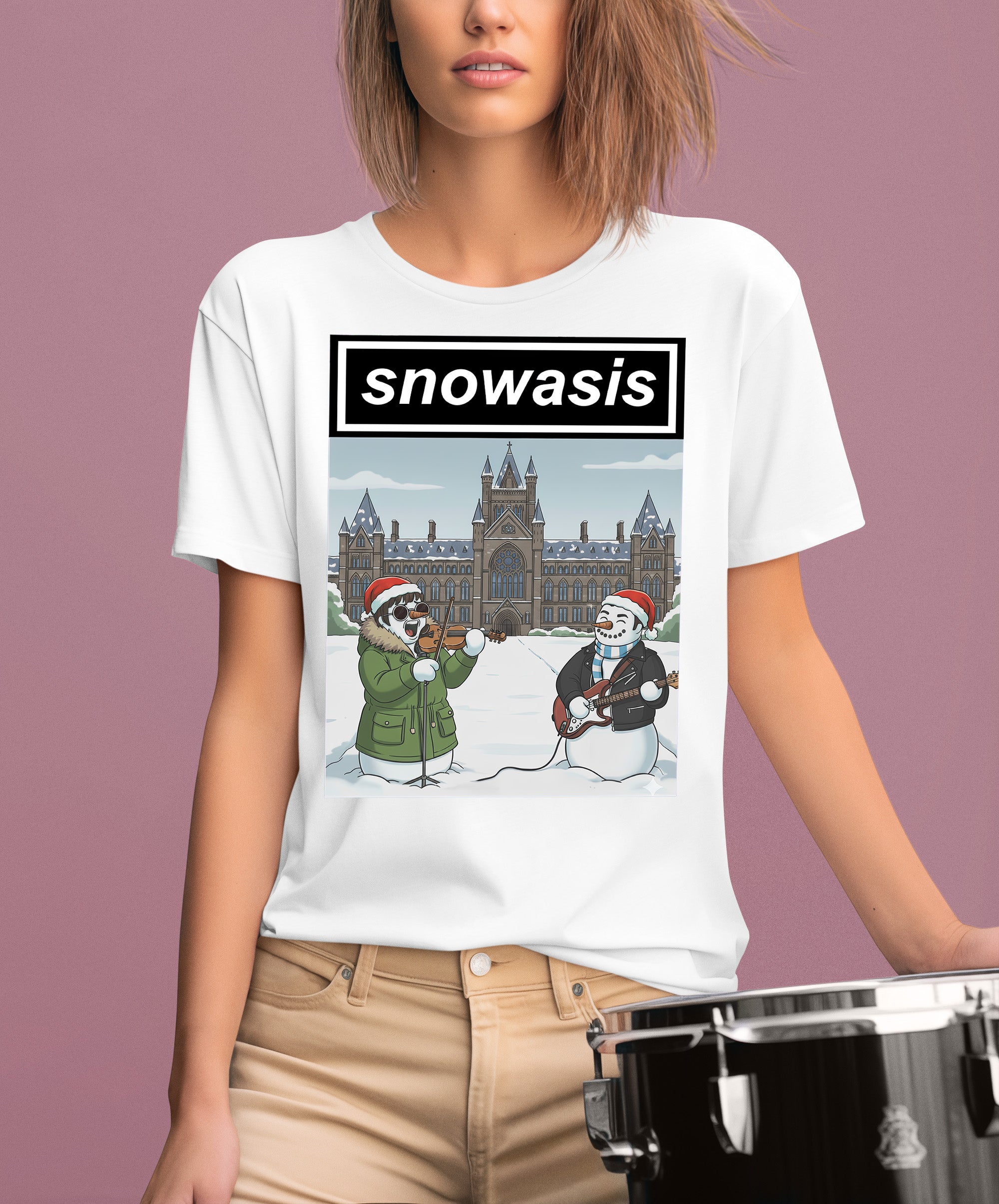 Snowasis in Front of Glasgow Kelvingrove – Christmas Scene, Festive Glasgow Landmark, Snowy Cityscape Gift Idea, Scottish Holiday Art T-Shirt